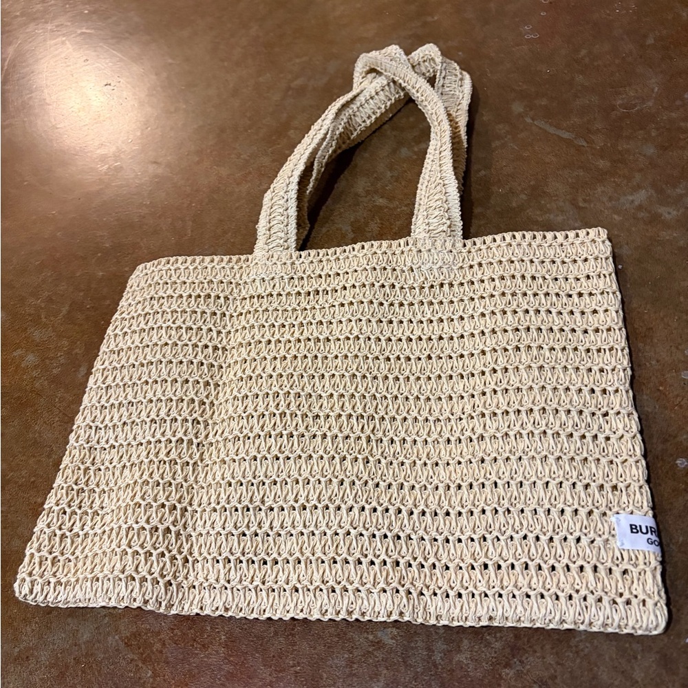 Burberry Goddess Woven Straw Tote Bag Natural Crochet Market summer